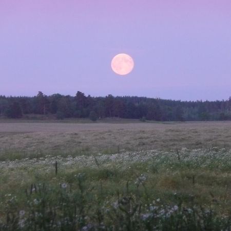 Skogis Bed&Breakfast Katrineholm Eksteriør bilde