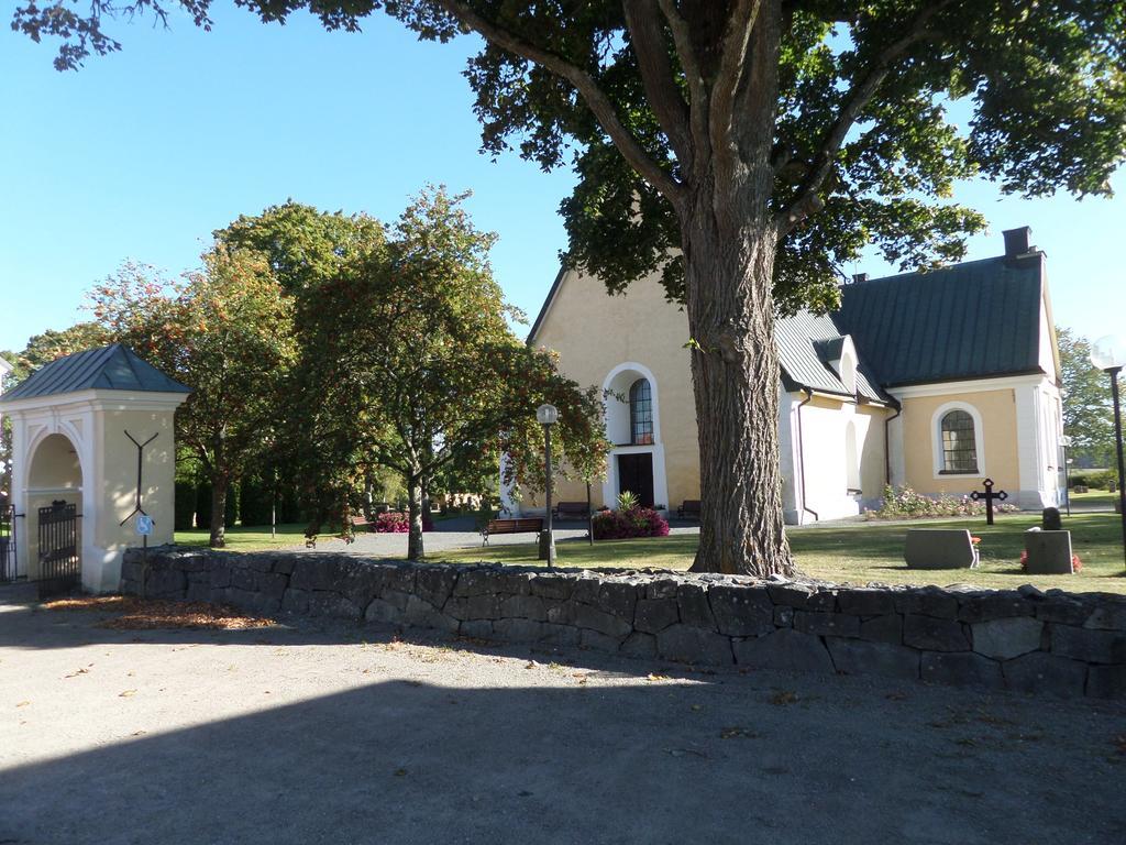 Skogis Bed&Breakfast Katrineholm Eksteriør bilde